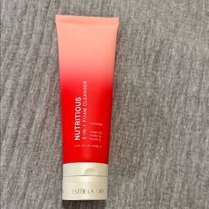 Estee Lauder Nutritious 2-in-1 Foam Cleanser - Red and White